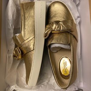 Michael Kors Willa leather slip ons new